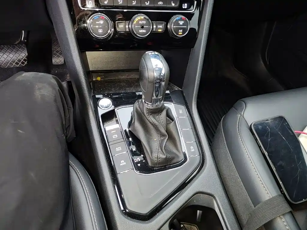 Volkswagen Tharu — миниатюра 19