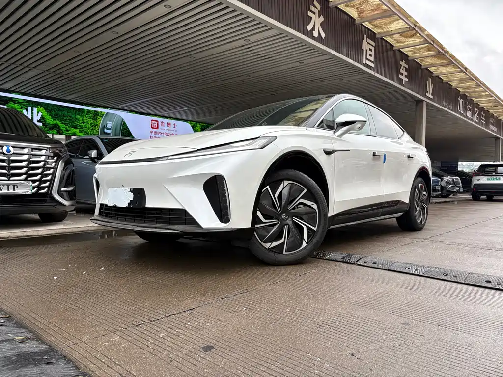 Roewe Feifan R7 0