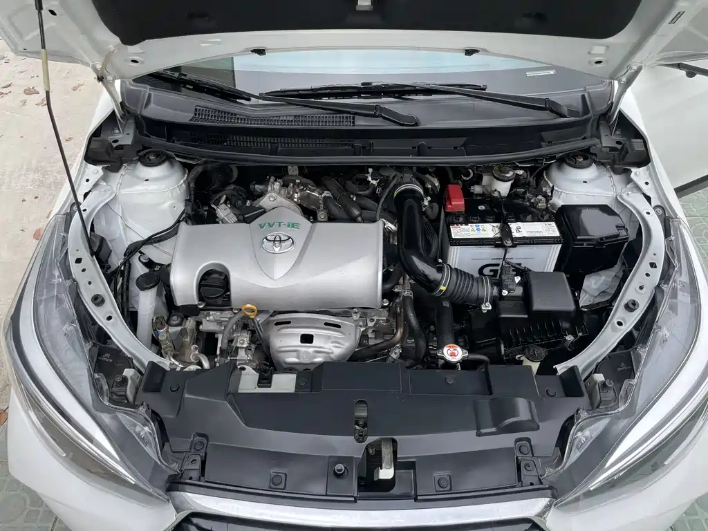 TOYOTA YARIS L ZHIXUAN