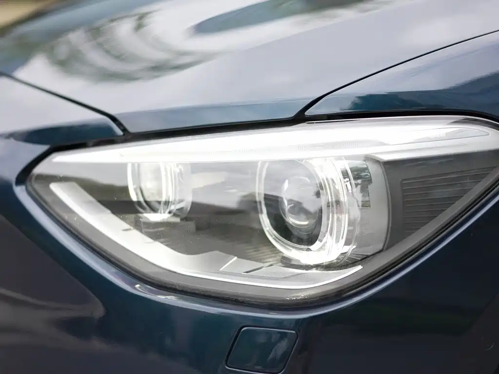 BMW 1 Series (Import) — миниатюра 27