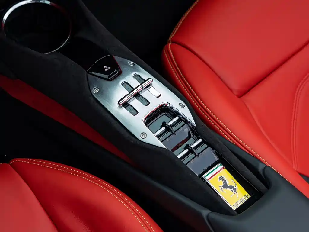 Ferrari 296 — миниатюра 10