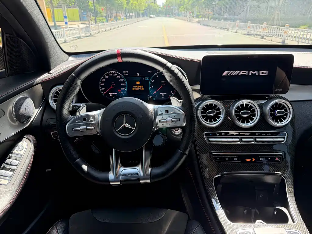 Mercedes-Benz GLC AMG — миниатюра 12