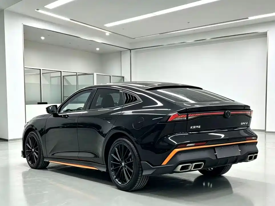 Changan UNI-V — миниатюра 8