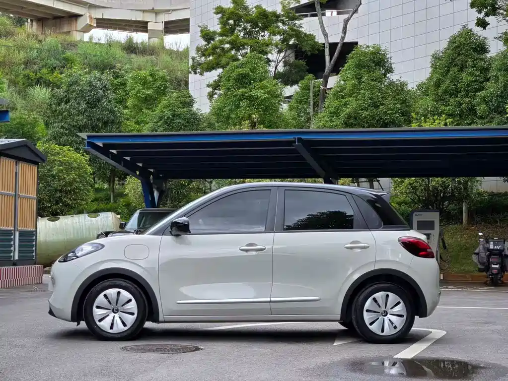 Wuling Bingo — миниатюра 4