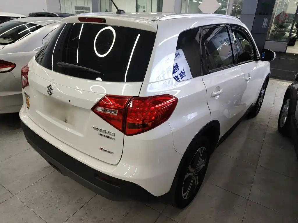 Suzuki Vitara — миниатюра 7