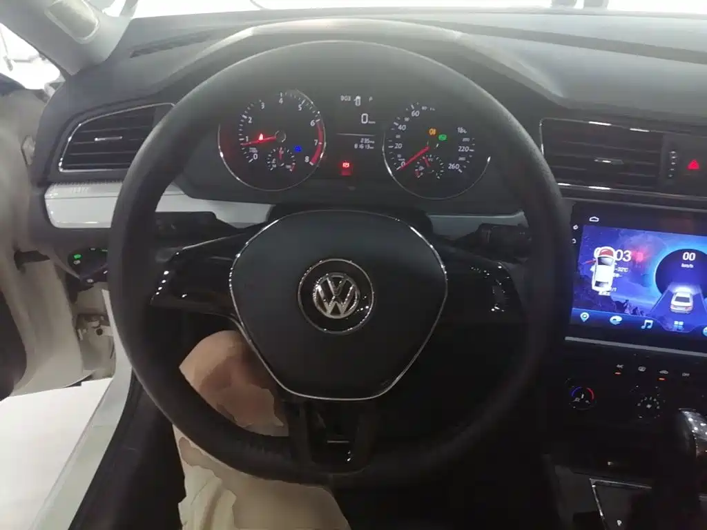 Volkswagen Lamando — миниатюра 11