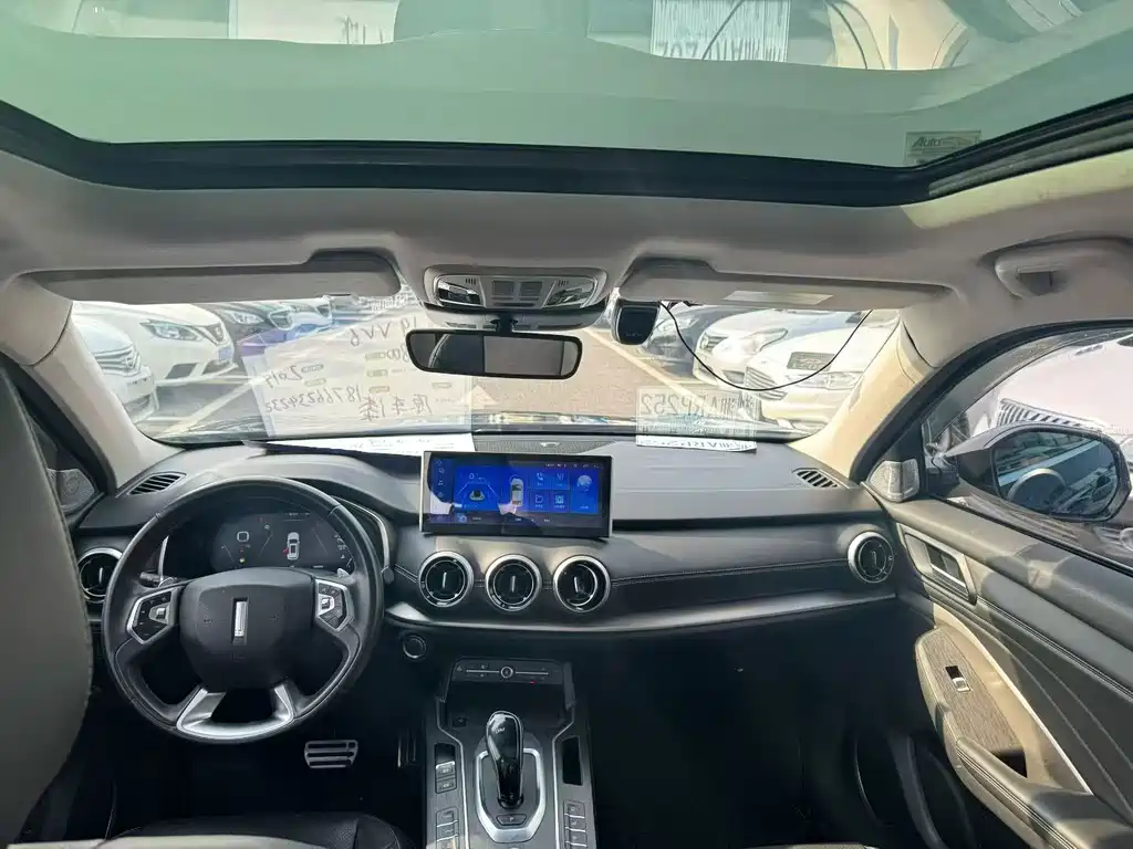 Wey Wey VV6 — миниатюра 9
