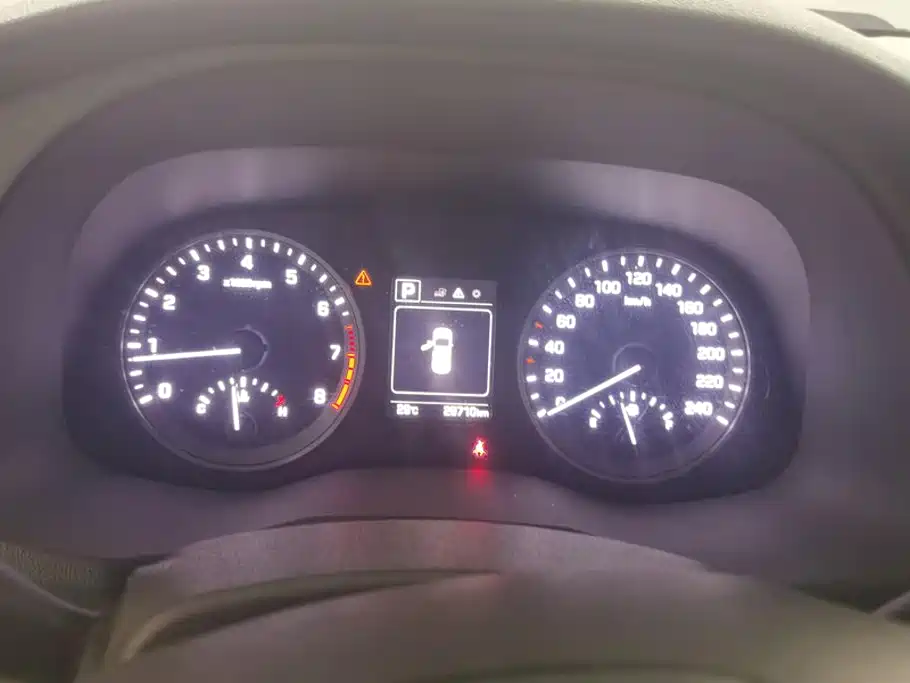 Hyundai Tucson — миниатюра 14