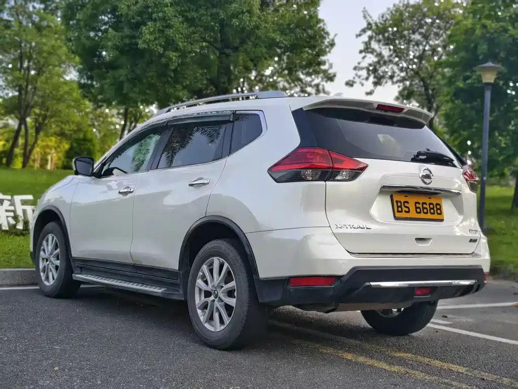 Nissan X-Trail — миниатюра 6