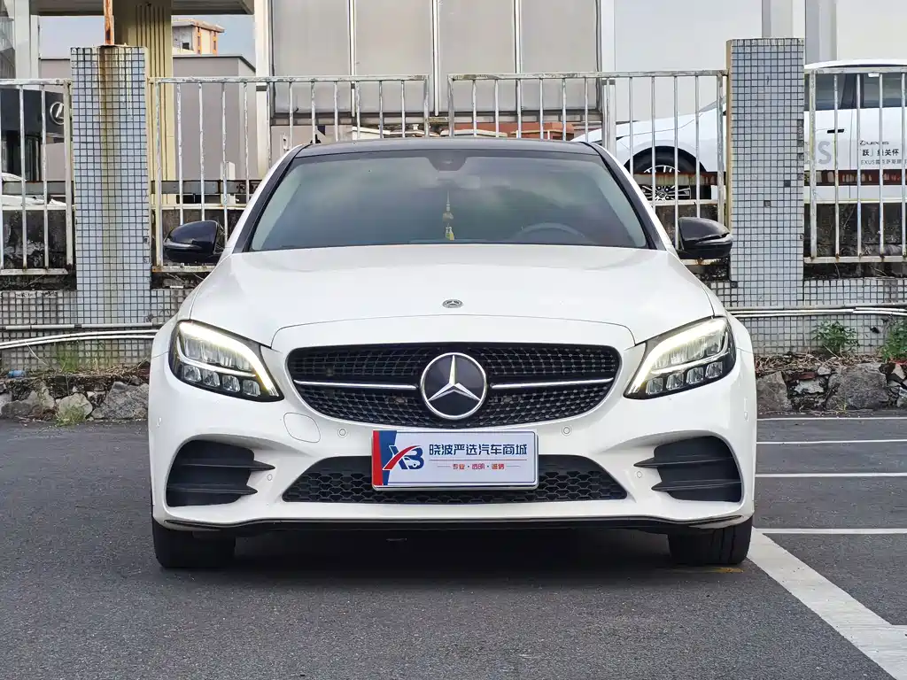 Mercedes-Benz C-Class — миниатюра 2