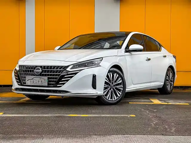 nissan teana
