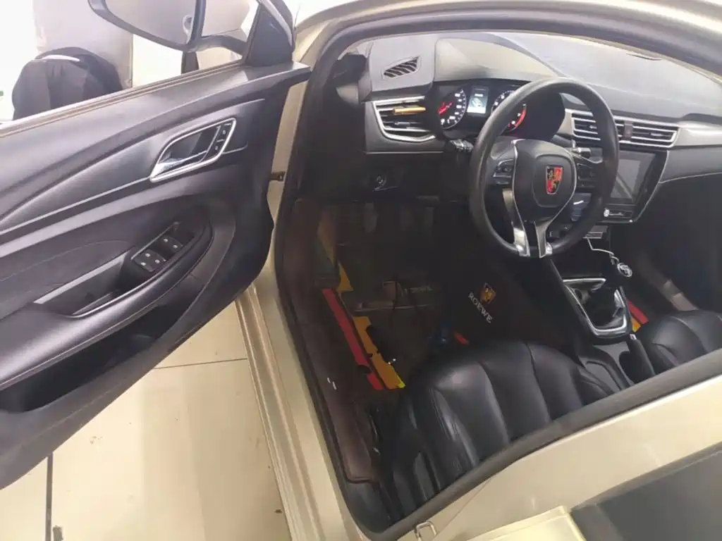 Roewe i5 — миниатюра 16
