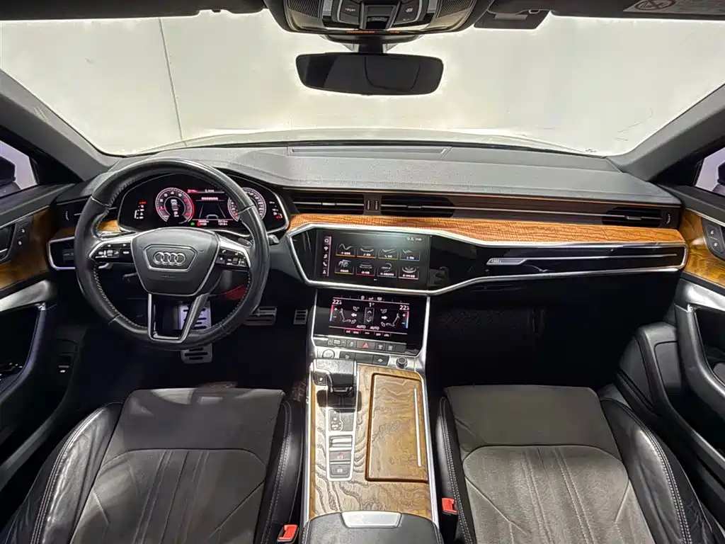 Audi A6L — миниатюра 9