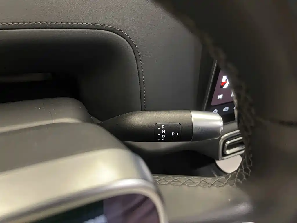 Li Auto Li L9 — миниатюра 20