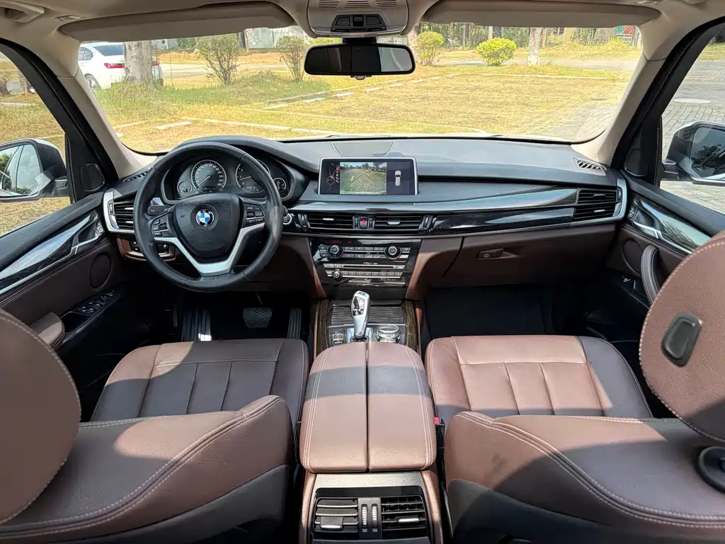 BMW X5 (Import) — миниатюра 13
