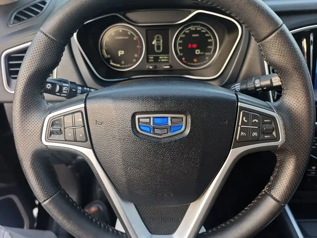 Geely Vision X6 — миниатюра 5