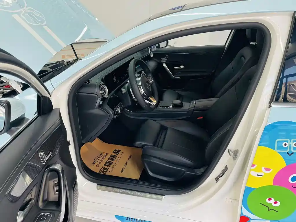 Mercedes-Benz A-Class — миниатюра 4