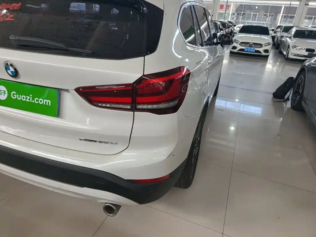 BMW X1 — миниатюра 8