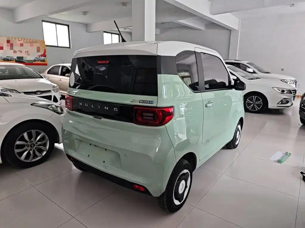 Wuling MINIEV — миниатюра 7