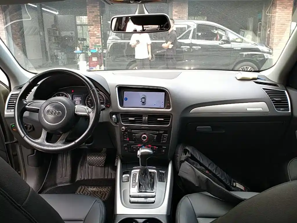 Audi Q5 — миниатюра 10