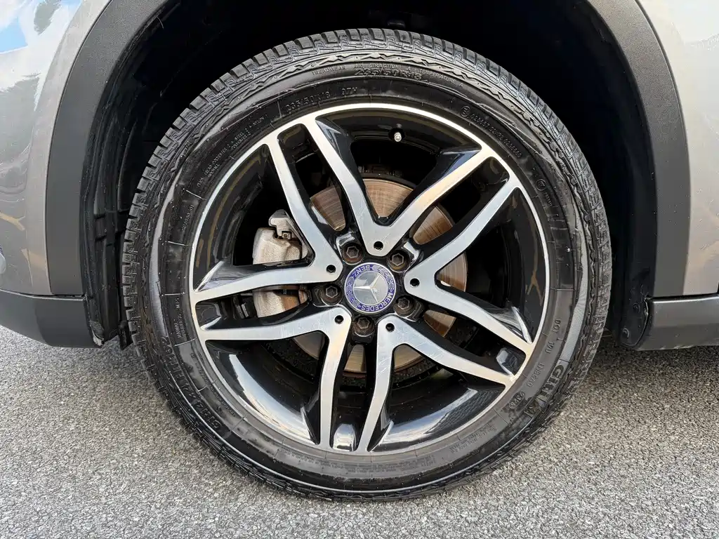 Mercedes-Benz GLA — миниатюра 22
