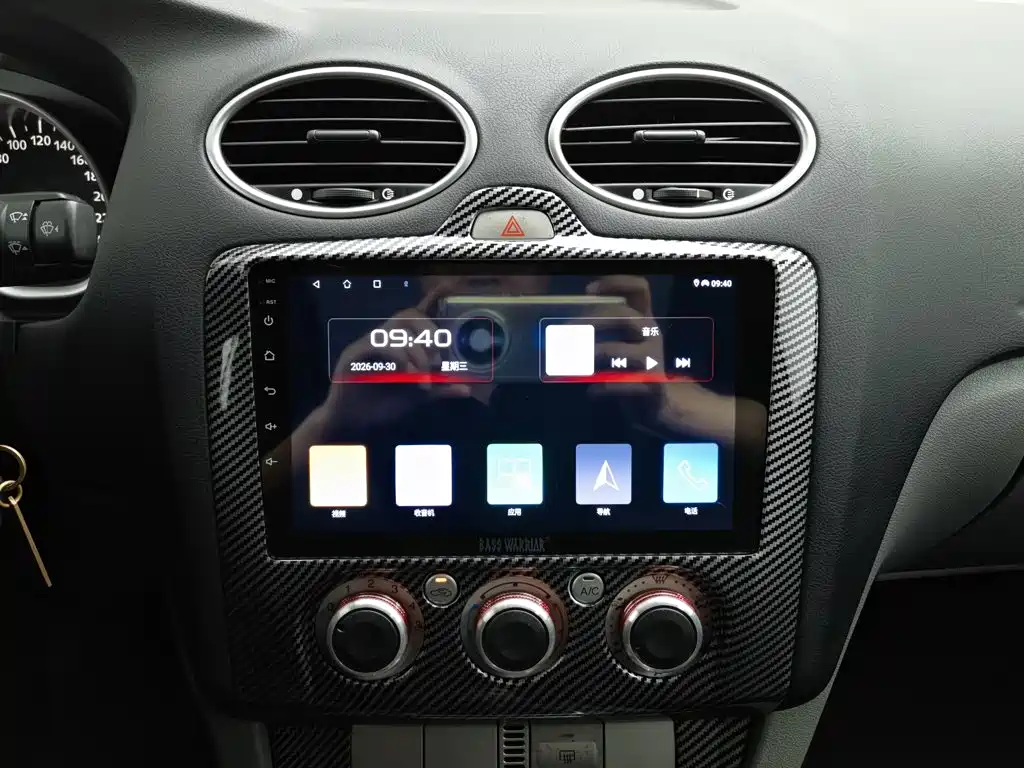 Ford Focus — миниатюра 12