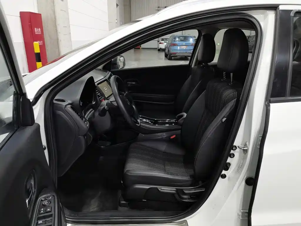 Honda Vezel — миниатюра 10