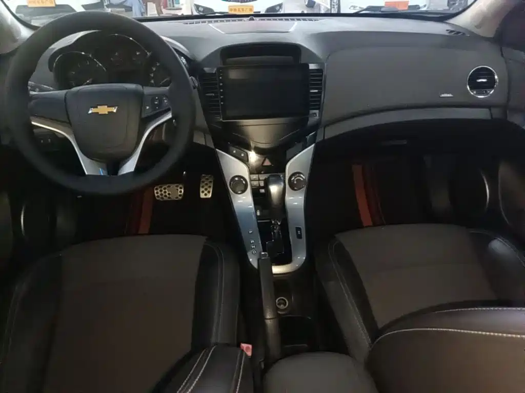 Chevrolet Cruze — миниатюра 10