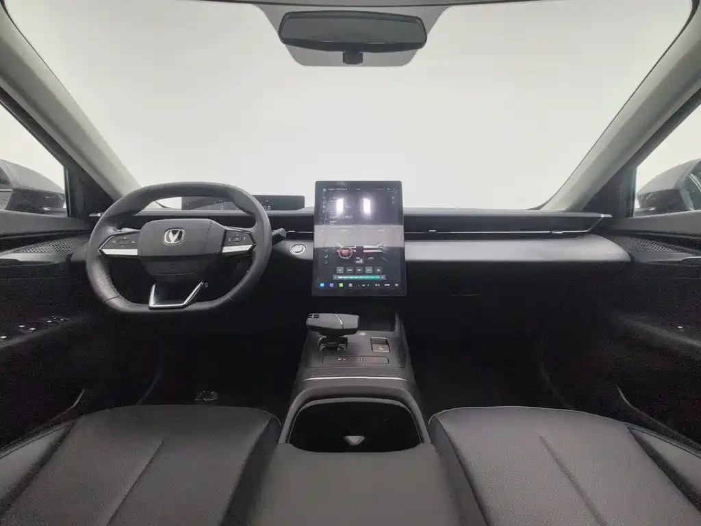 Changan Eado — миниатюра 5