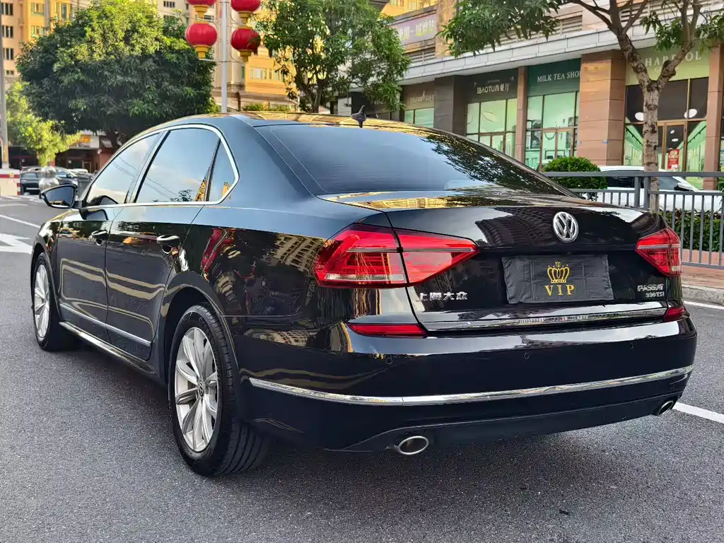 Volkswagen Passat 2016 330TSI DSG