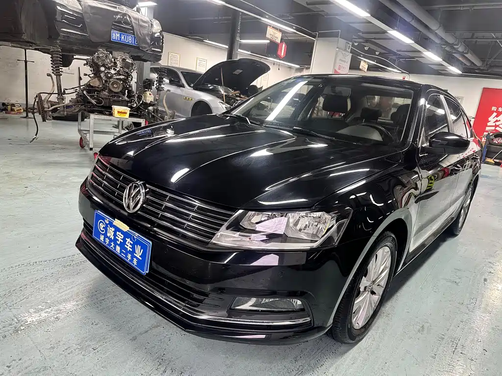 Volkswagen Lavida 2015 230TSI DSG Comfort Edition
