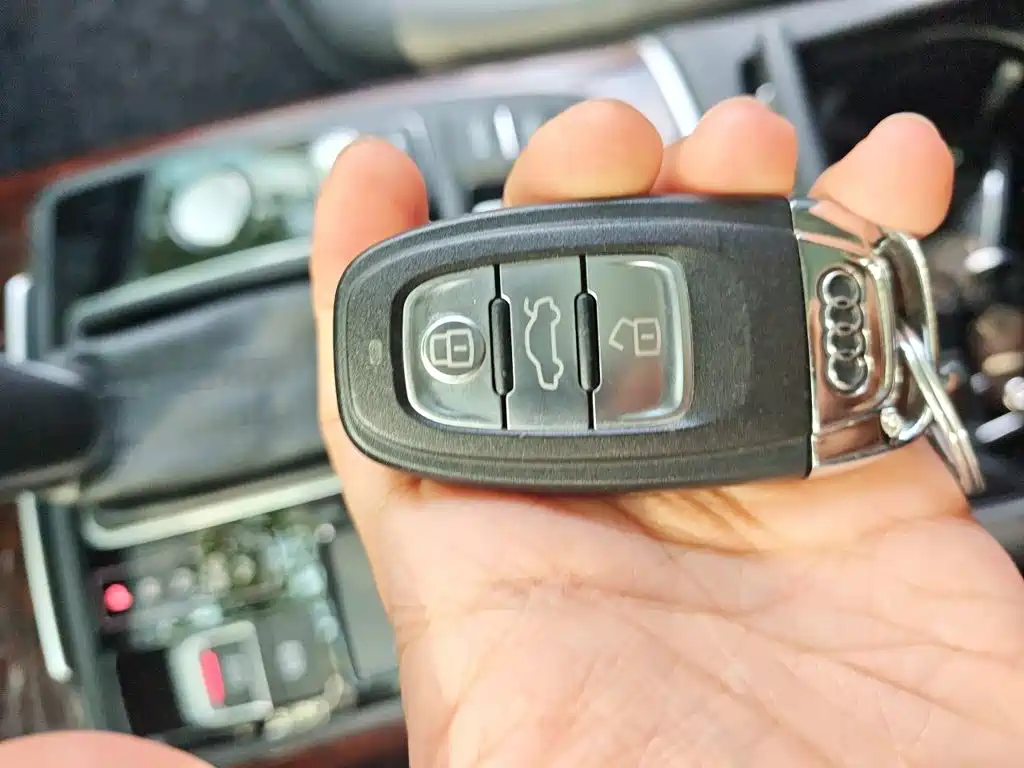 Audi A6L — миниатюра 12
