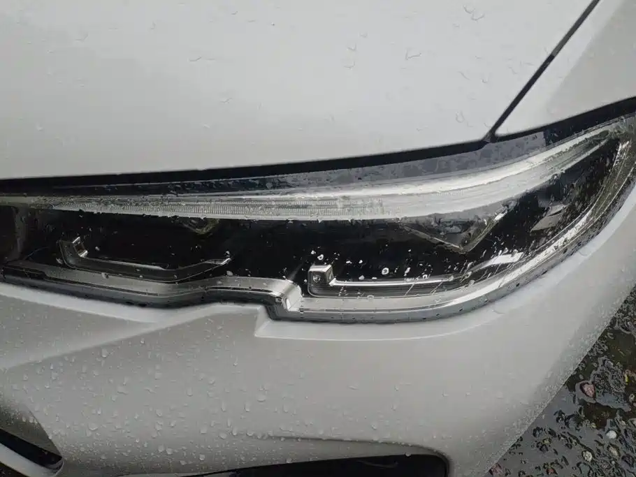 BMW 3 Series — миниатюра 5