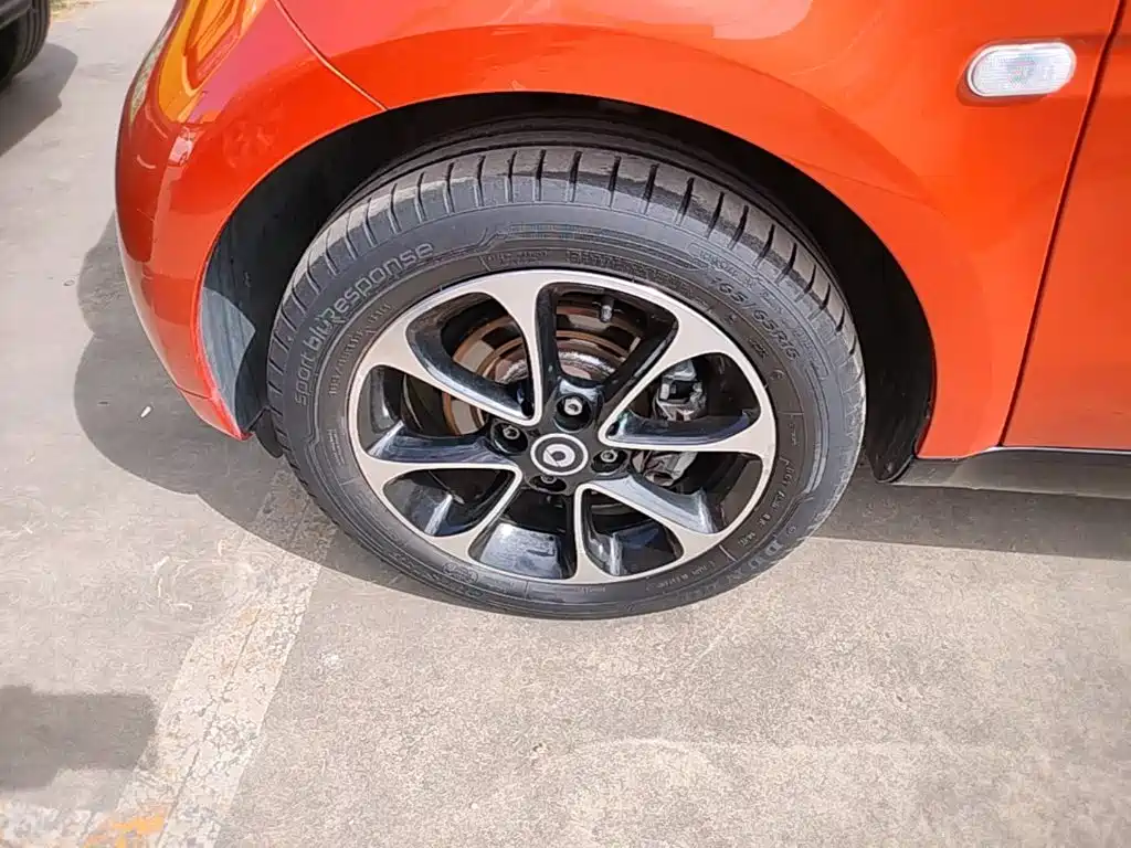 smart Smart Fortwo — миниатюра 23