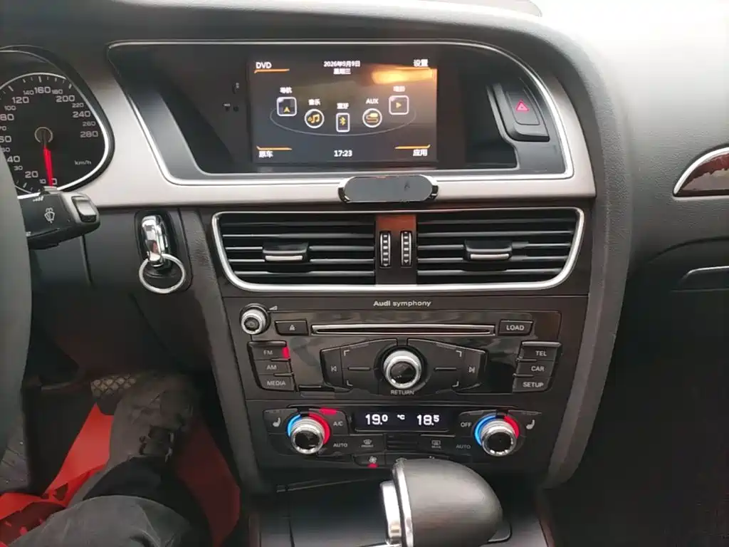 Audi A4L — миниатюра 13