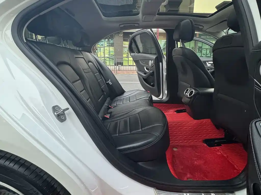 MERCEDES-BENZ C CLASS