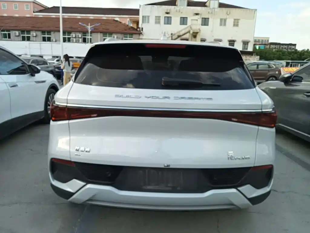 BYD Yuan Plus — миниатюра 6