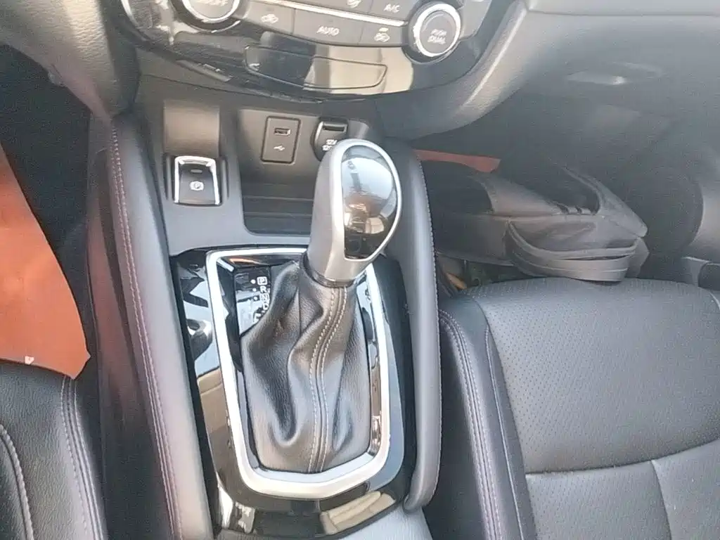Nissan Qashqai 2023 — фото 13