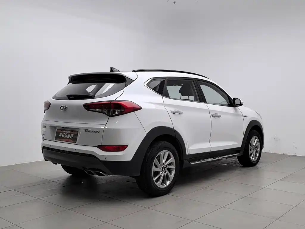 Hyundai Tucson — миниатюра 2