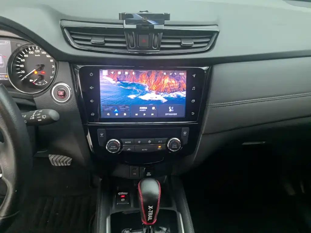 Nissan X-Trail — миниатюра 13