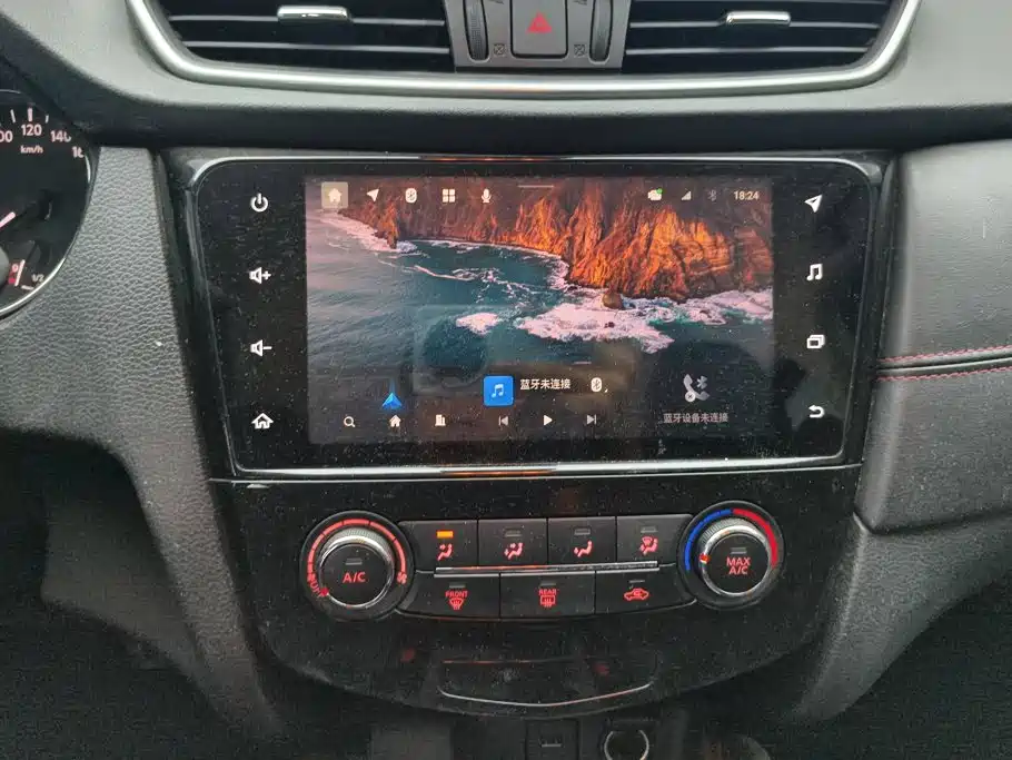 Nissan Qashqai — миниатюра 13