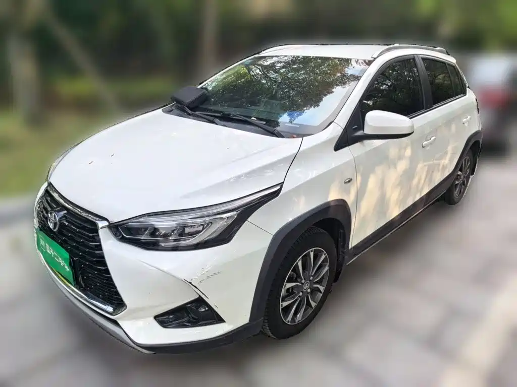 Toyota Yaris L