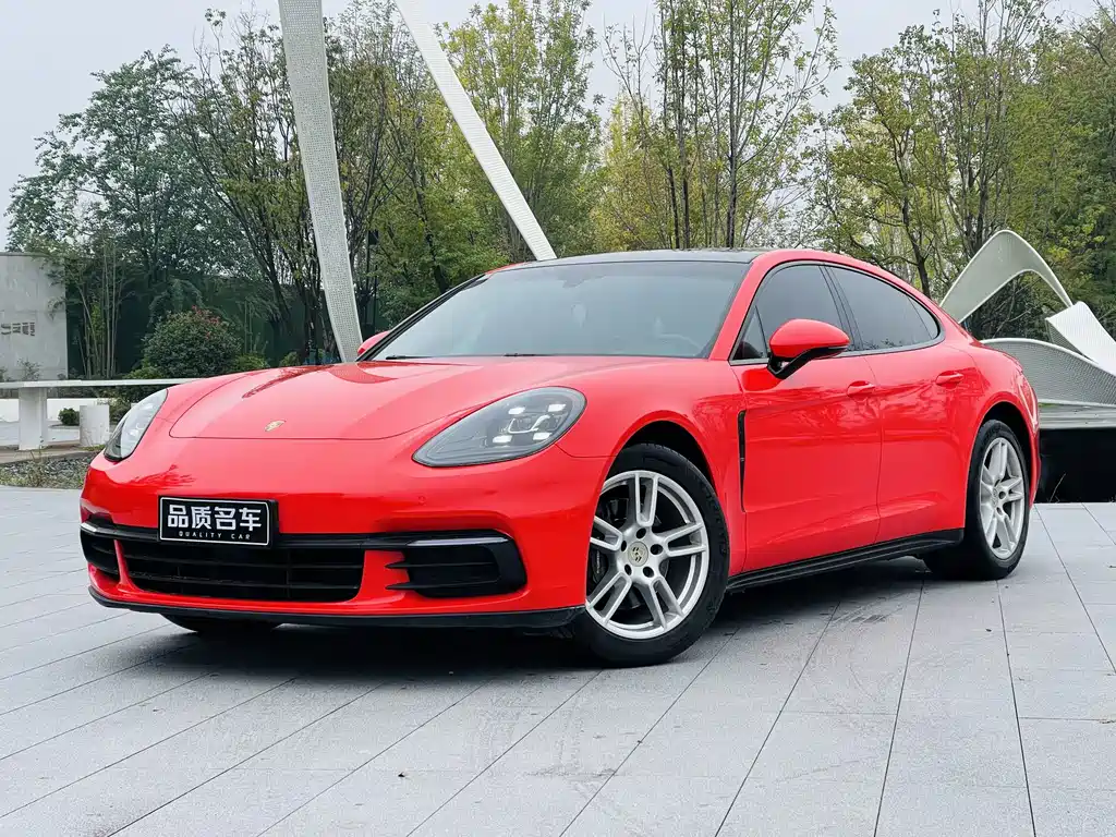 Porsche Panamera 2018