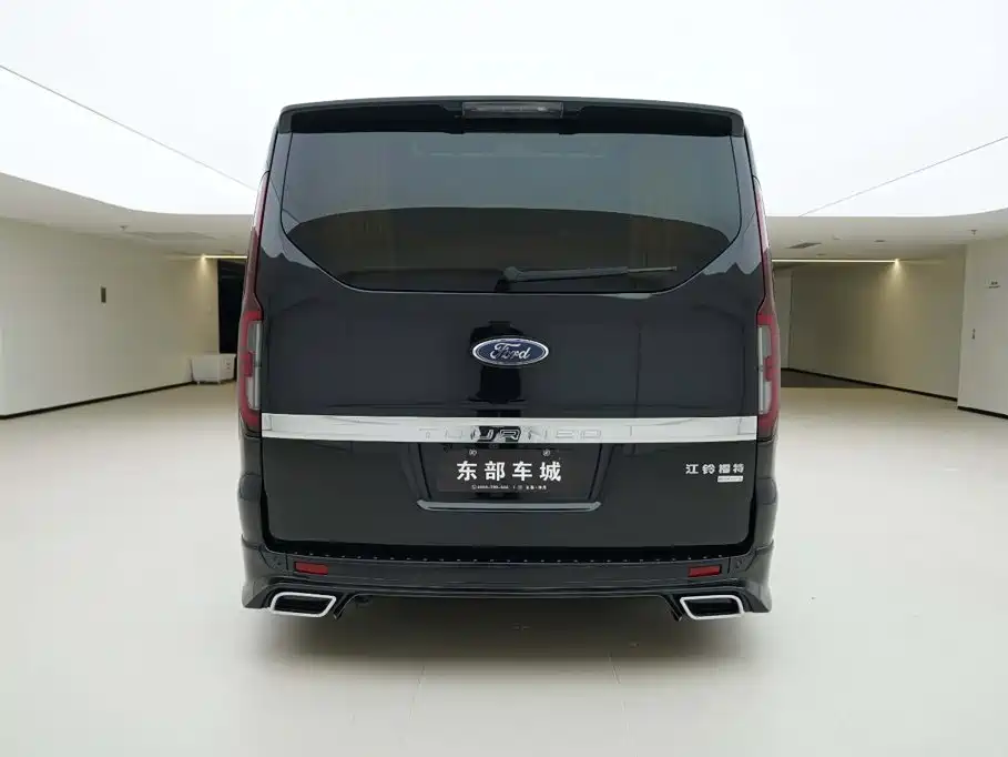 Ford Tourneo — миниатюра 5