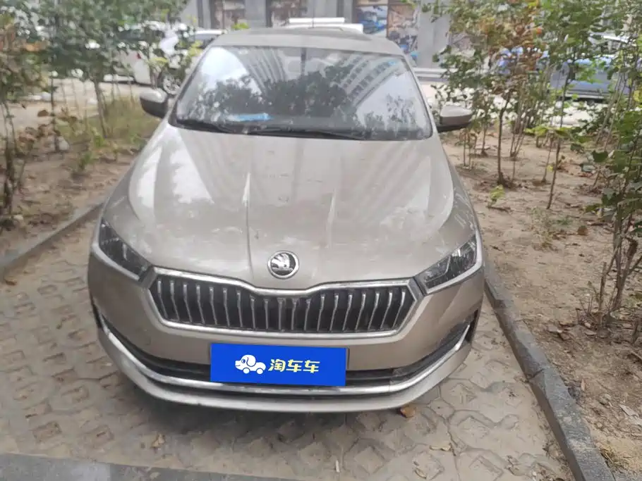 Skoda Rapid — миниатюра 2