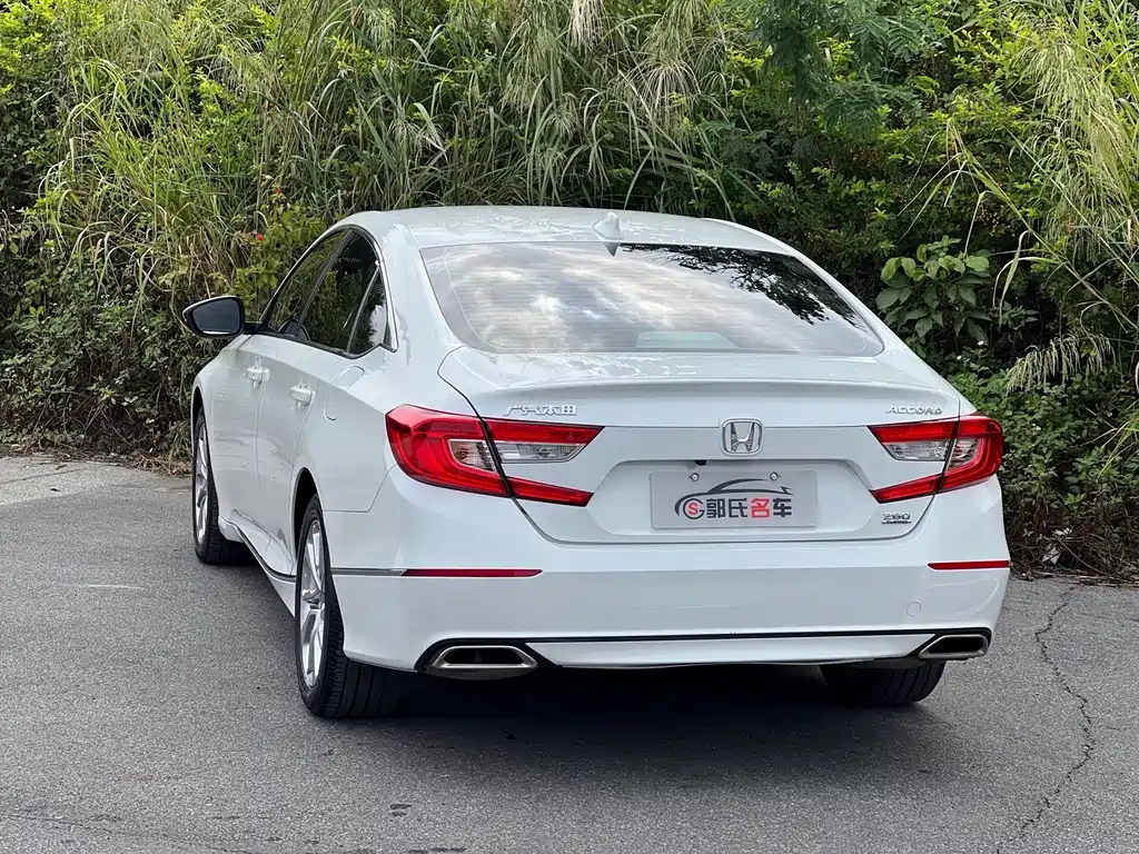 Honda Accord 2018 260TURBO Elite VI