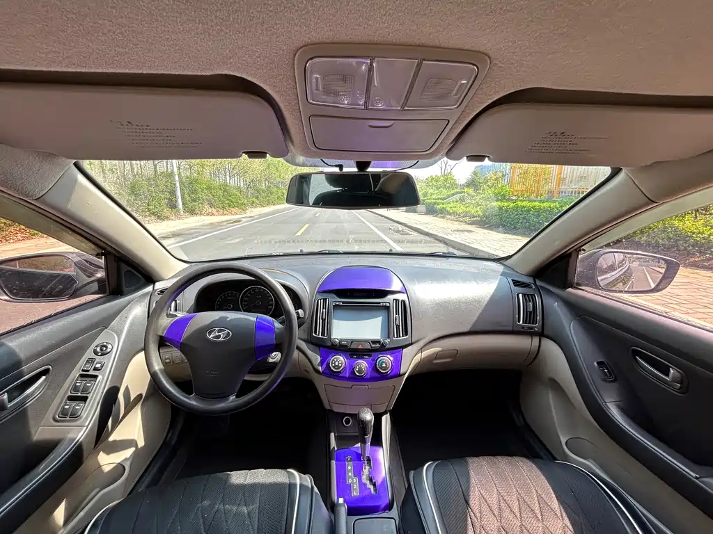 Hyundai Elantra 2011 1.6L AT Comfort