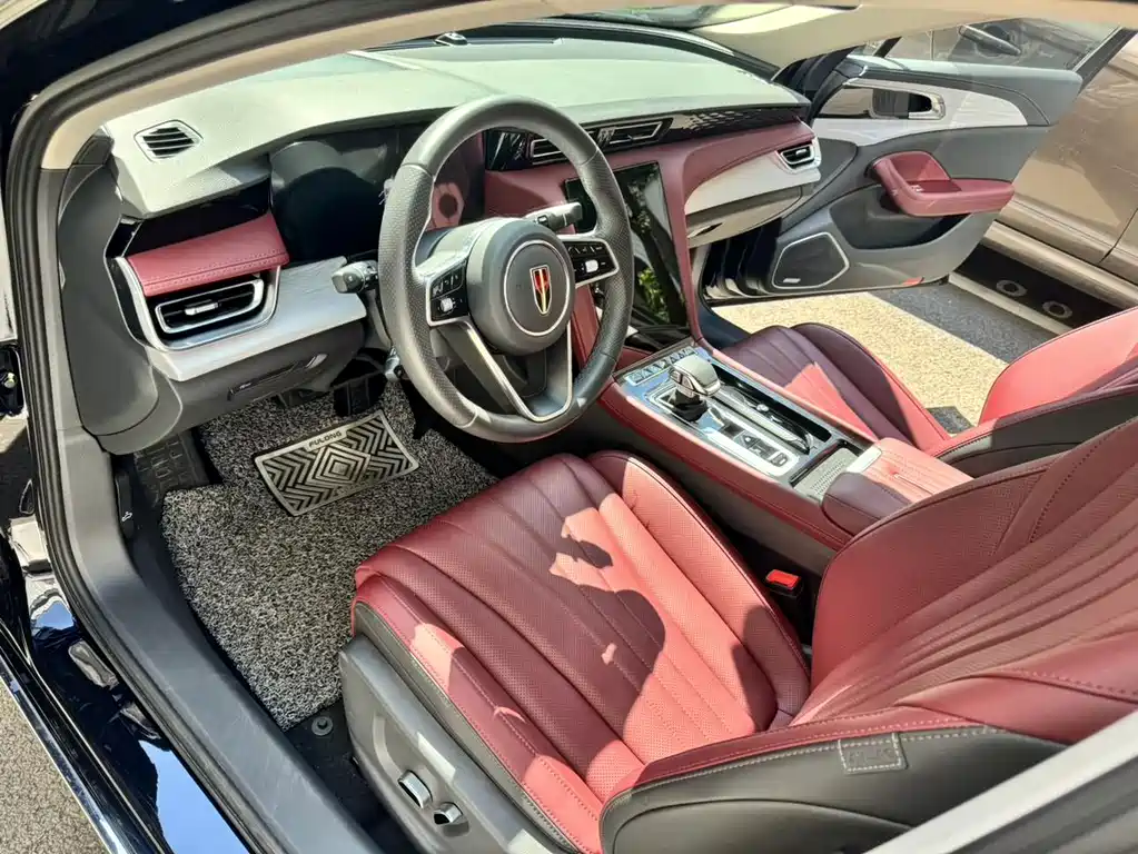 Hongqi Hongqi H5 — миниатюра 4