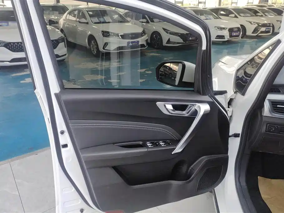 Geely Vision X3 X3 2019 1.5L CVT Elite
