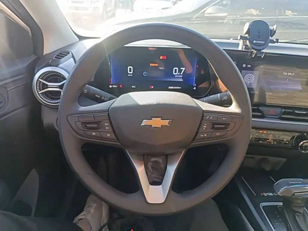 Chevrolet Cruze 2023 — фото 10
